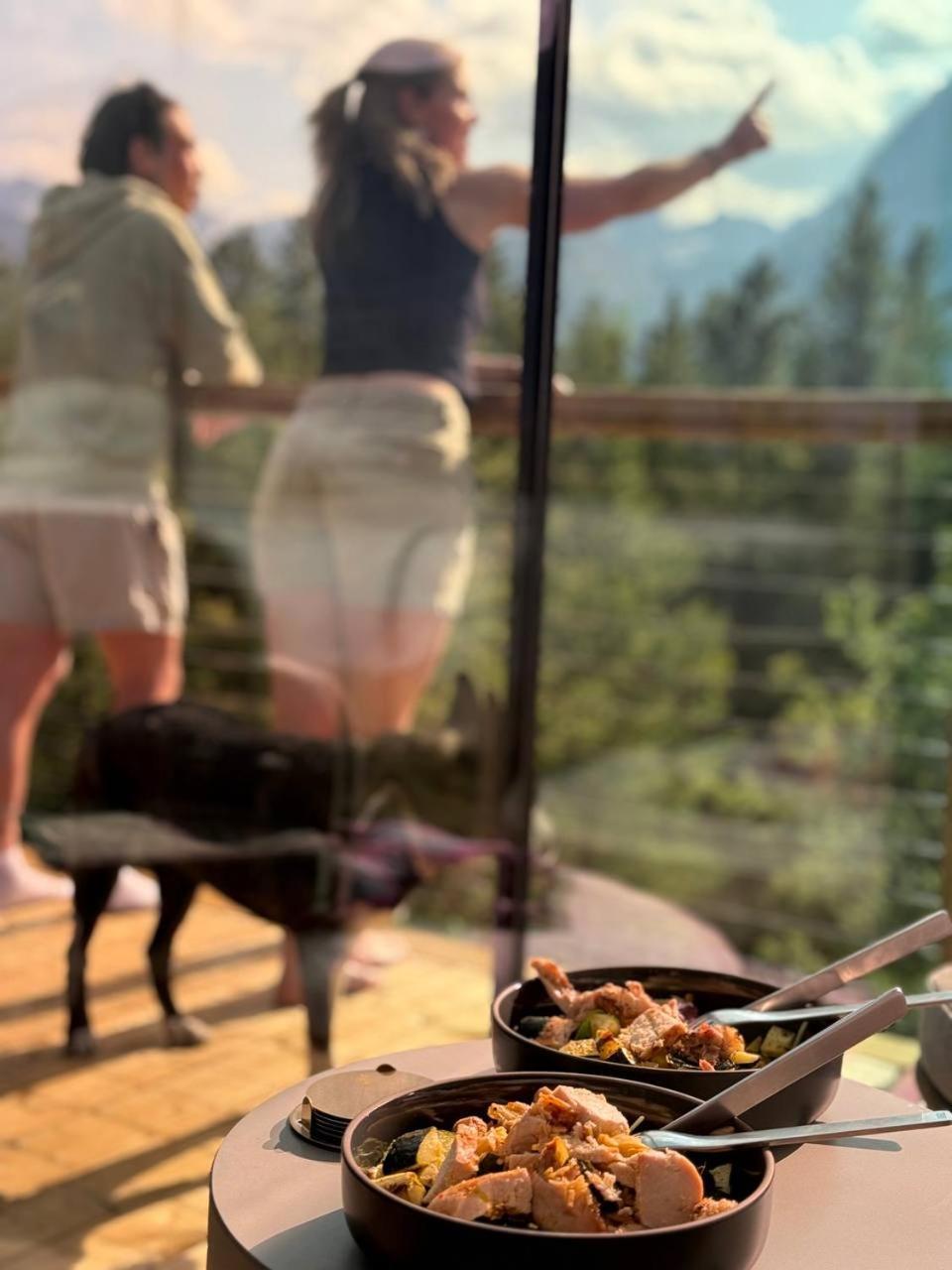 Skyridge Glamping Hotel Kananaskis Kültér fotó